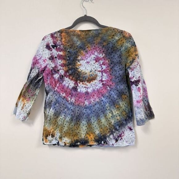 Talbots Eyelet Rainbow Tie Dye 100% Cotton Blouse - Picture 4 of 13